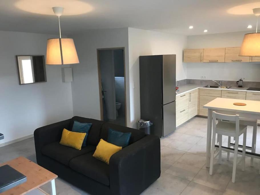 Appartement Neuf Avec Spa Saint-Martin-dʼArdèche Bagian luar foto